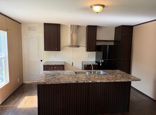 80 Polk St, Freeport, FL 32439