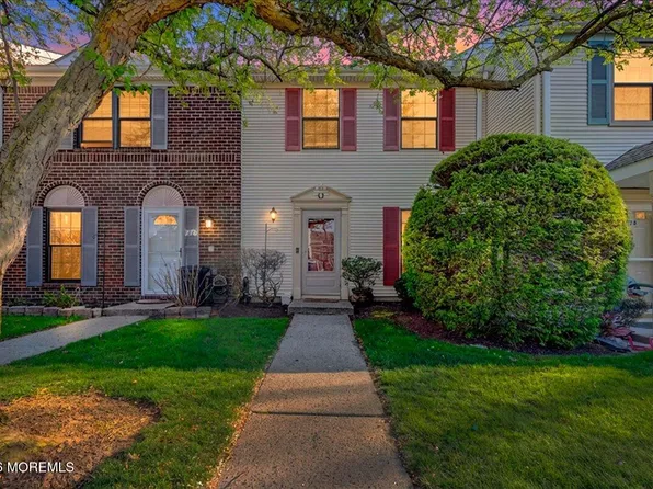 275 Bromley Place #275, East Brunswick, NJ 08816