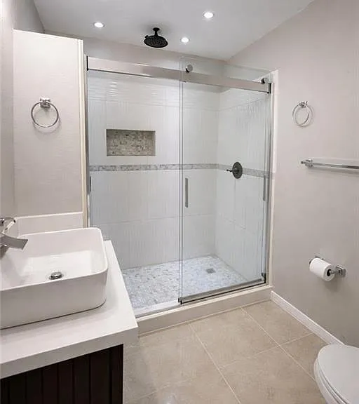 2401 S Jackson Rd #16 — Photo 14