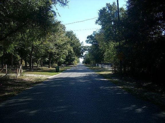 3rd image of 6682 Trammel Dr