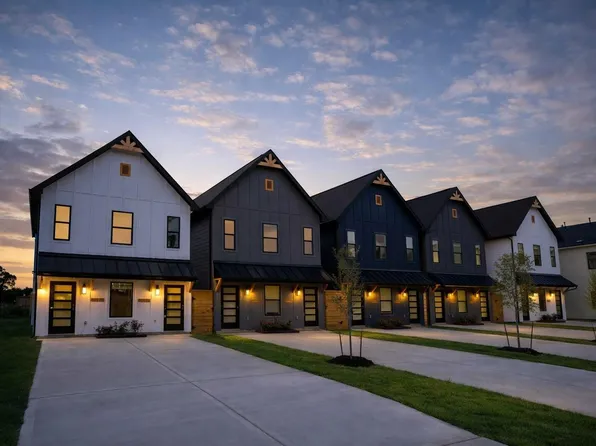 8015 Cora St, Houston, TX 77088