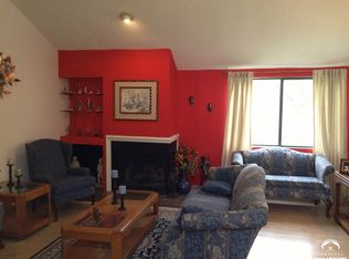 2820 University Dr, Lawrence, KS 66049