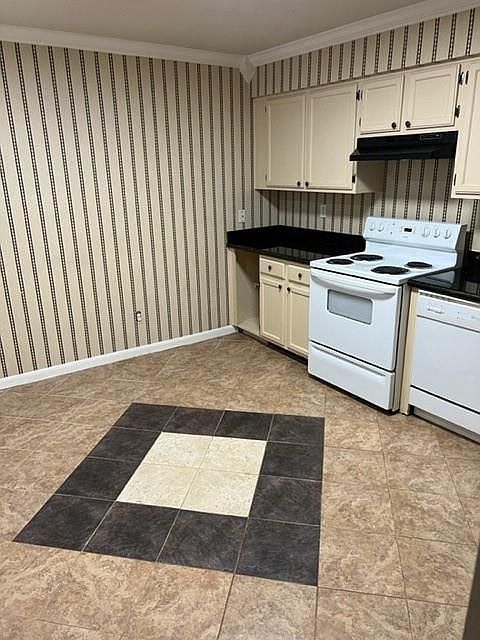 1st image of 12819 Briarwest Cir