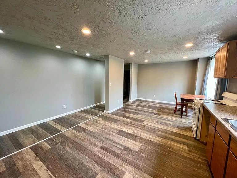 212 Spruce St #C — Photo 5