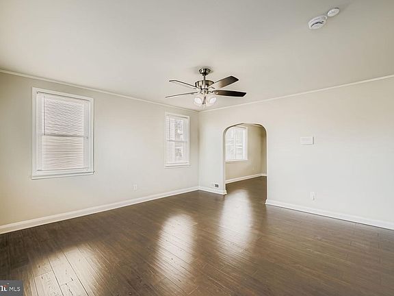 5th image of 3711 Ina Ave