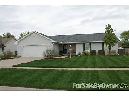 501 Chestnut Dr photo 1
