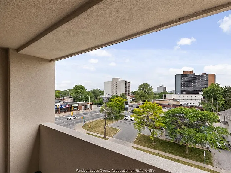 1500 Ouellette Ave #401 — Photo 29