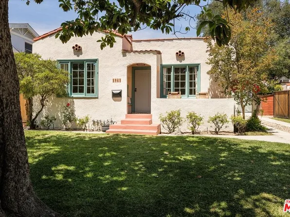 1961 Queensberry Rd, Pasadena, CA 91104
