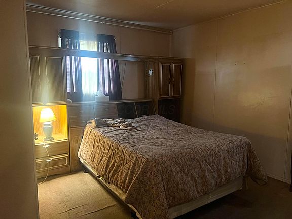 4th image of 891 S Hampton Rd