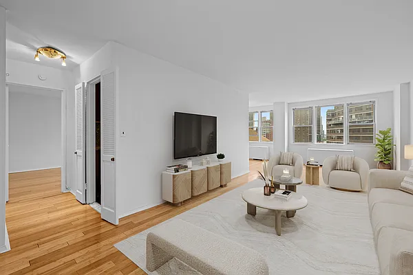 201 East 36th Street #14F