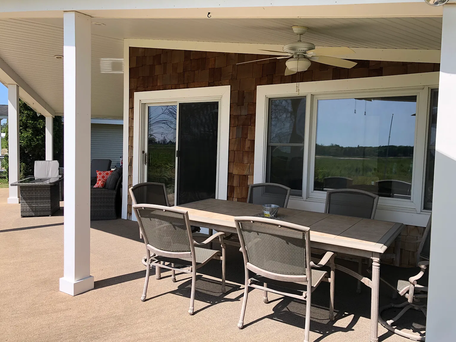 4 bed, 3000 sqft, $2,800 — Photo 4