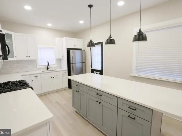 2828 Cedar St, Philadelphia, PA 19134