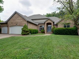 5124 S Winslow Ct, Springfield, MO 65810