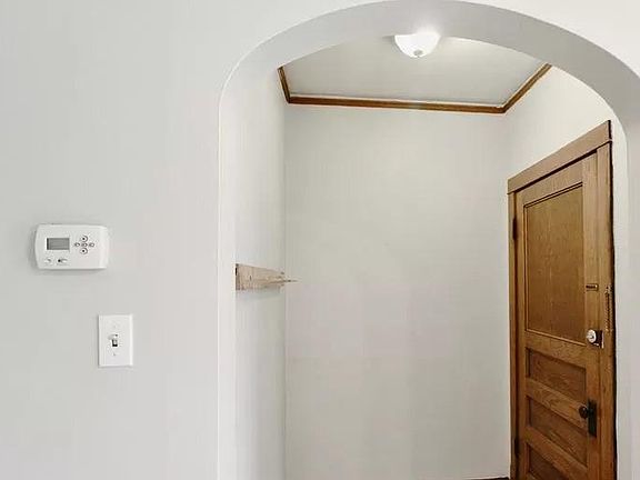 4th image of 3244 N Monticello Ave #1