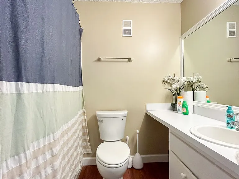 3921 SW 34th St #105 — Photo 12