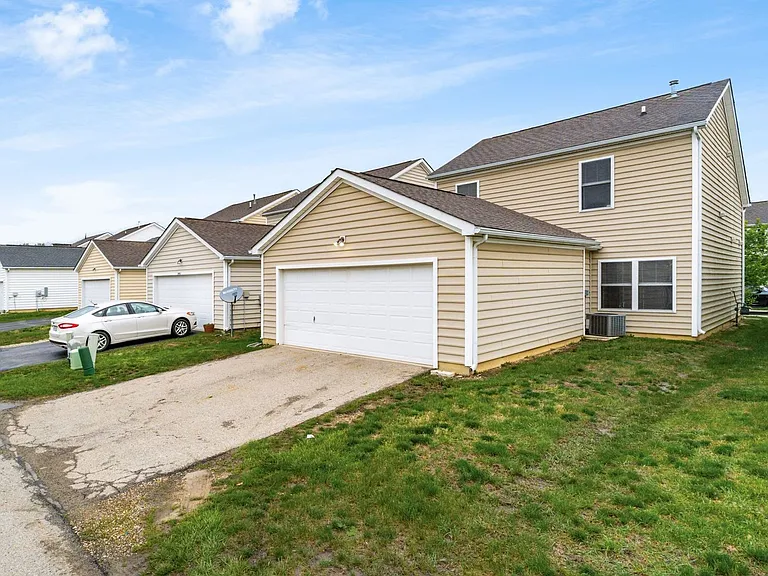 3985 Sweet Shadow Ave — Photo 34