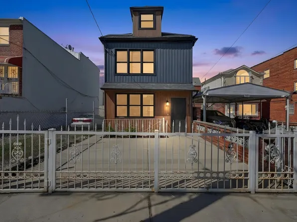 52 28th Avenue image 1 of 18