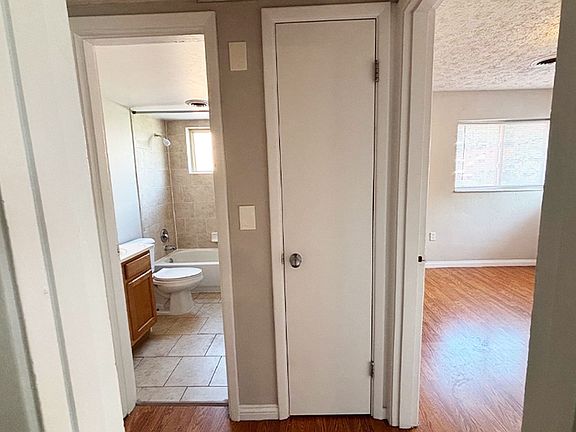 5th image of 551 Lowell Ave APT 10