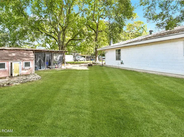 501 Eucalyptus St, Port Allen, LA 70767