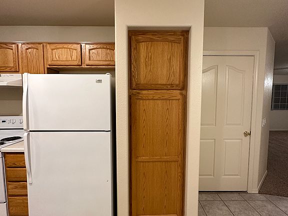 5th image of 2970 Cork Ln Unit B