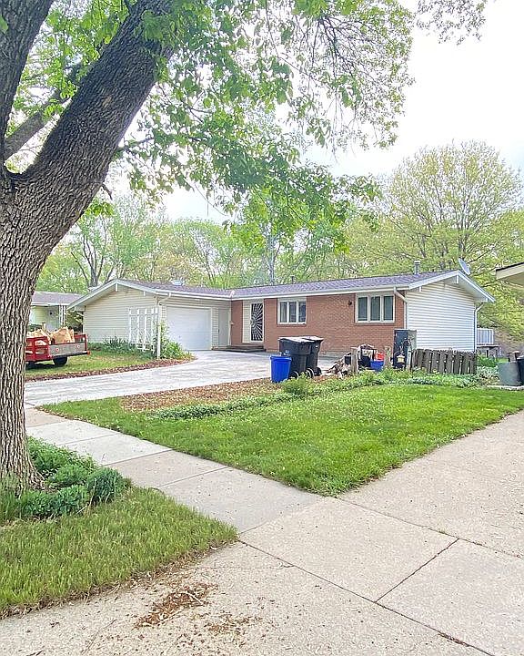 2nd image of 510 N 75th St
