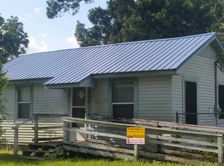 421 E Dundee St, Perry, FL 32348