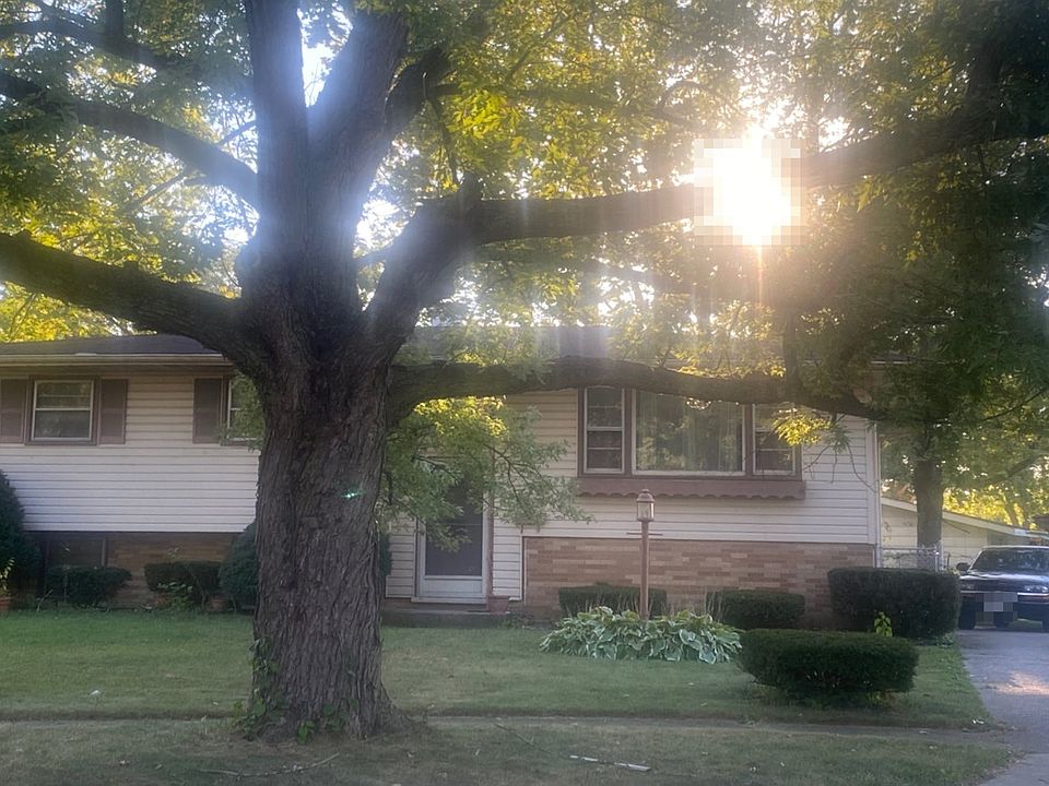 1st image of 18822 Park Ave