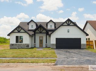 421 Valle Alto Dr, Los Fresnos, TX 78566