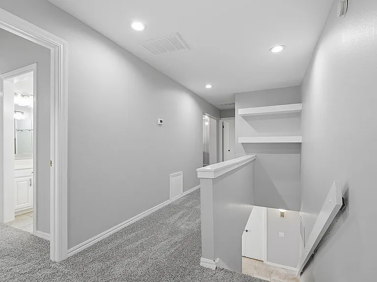 3310 E 68th Pl #4 — Photo 21