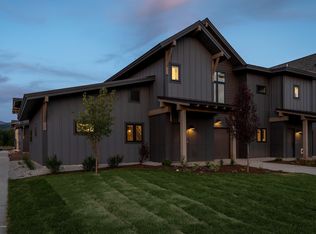 8487 S 1000 W, Victor, ID 83455