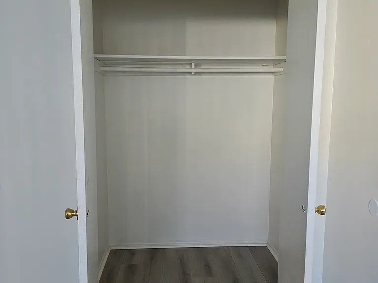 826 Gardenia Ave — Photo 6