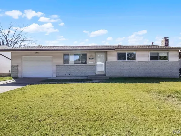 1520 Tahoe Dr, Florissant, MO 63031