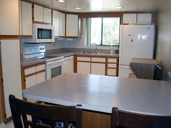 3rd image of 730 S Village Dr N APT 206