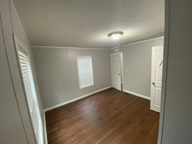 386 Marler Rd — Photo 7