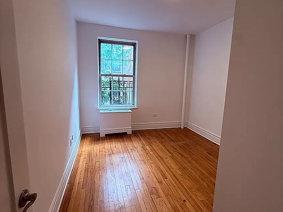 5th image of 136 Hicks St #2/H
