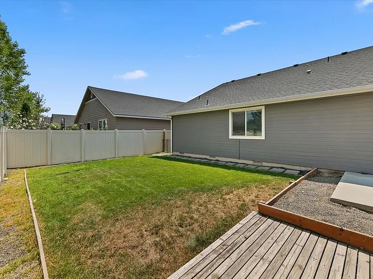 3914 W Meadowpine St — Photo 27