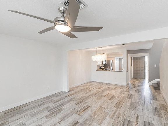 Open Floor Plan Living/Dining