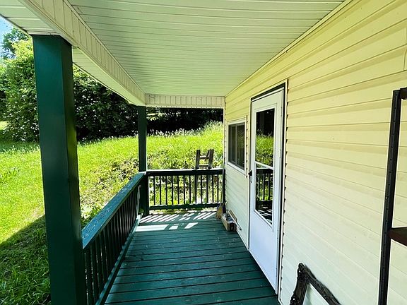 2nd image of 1219 1/2 Tweed Ave