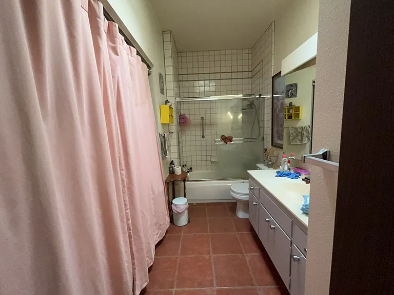 606 Isla Pl — Photo 9