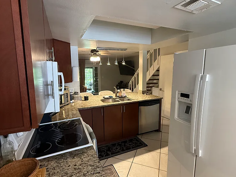 16624 Brigadoon Dr — Photo 8