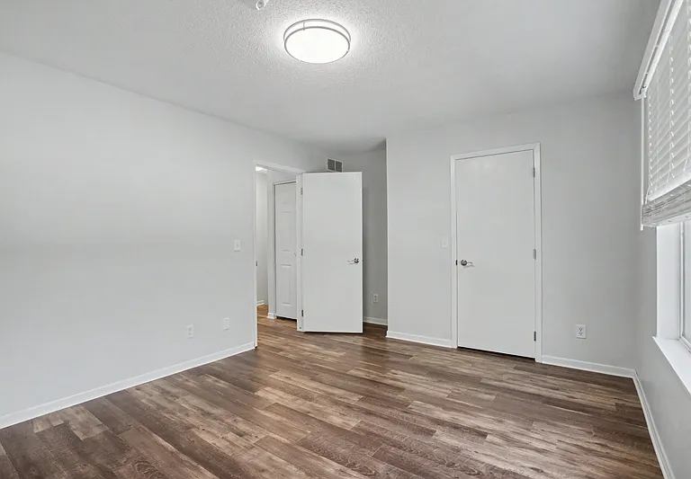 406 E 15th St #406F — Photo 13