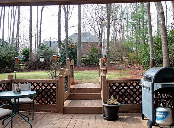 2nd image of 9430 Tillot Dr