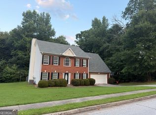 2242 Vintage Oaks Dr, Loganville, GA 30052