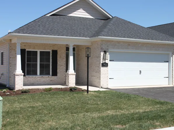 130 Vinnie Ave NW, Christiansburg, VA 24073