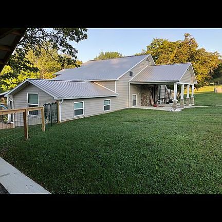 2nd image of 9712 Taft Hwy