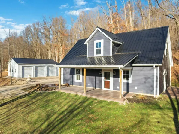 2100 Creek Rd, Frazeysburg, OH 43822