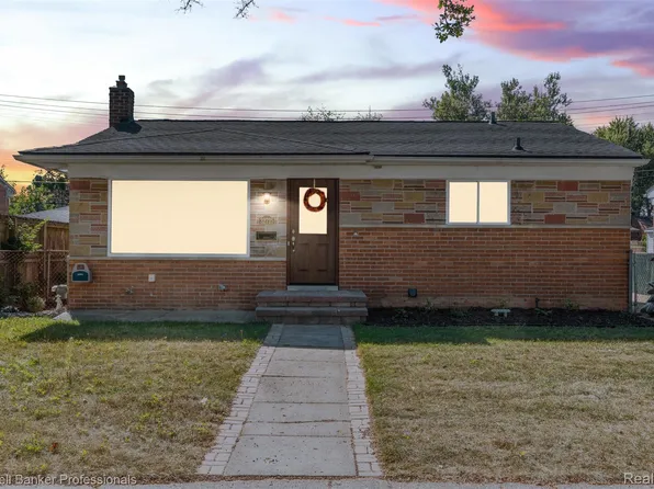 32725 Joy Rd, Westland, MI 48185