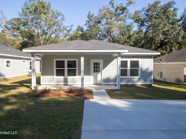 13490 Dee Ave, Gulfport, MS 39503