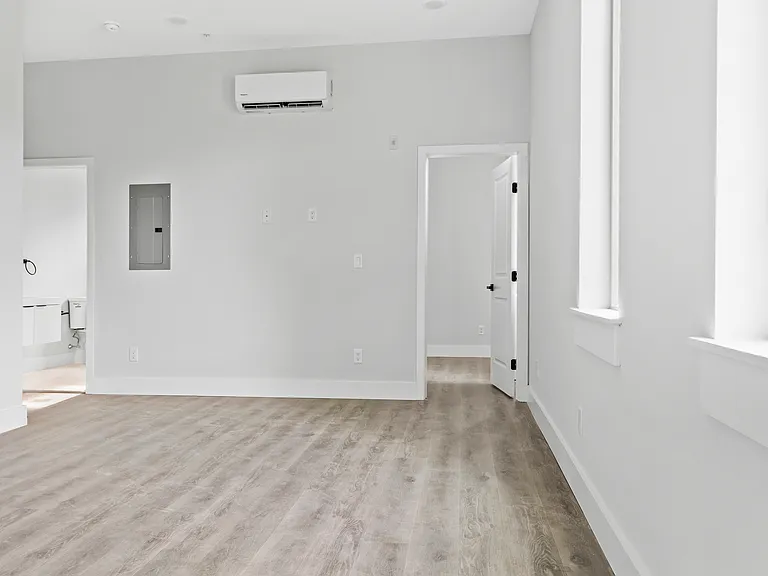 1515-19 W Dauphin St #4 — Photo 10