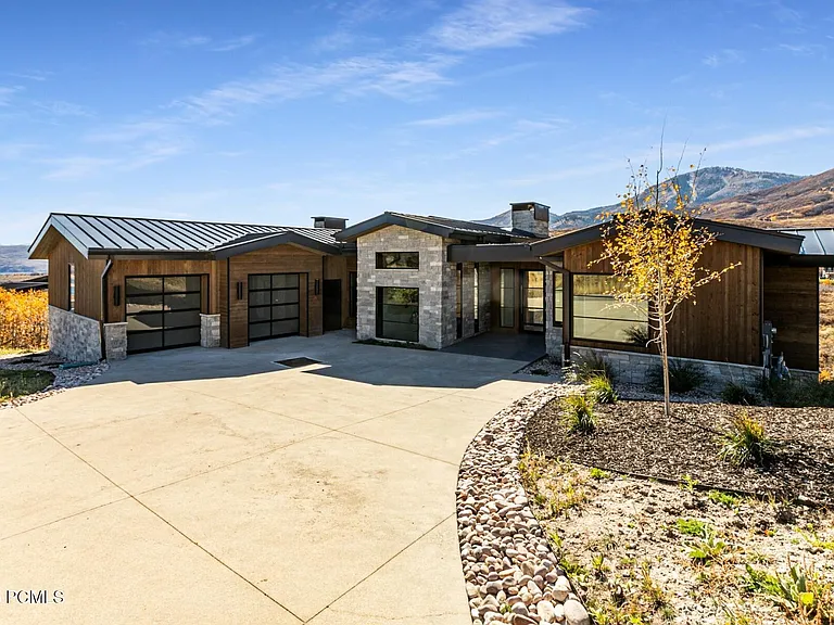 1673 W Centaur Ct — Photo 1